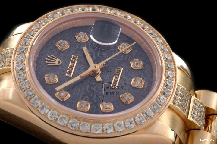 0208 TechFriendly RDJLD0086 – FG 801